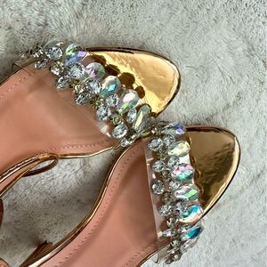 Brand new high heels size 7